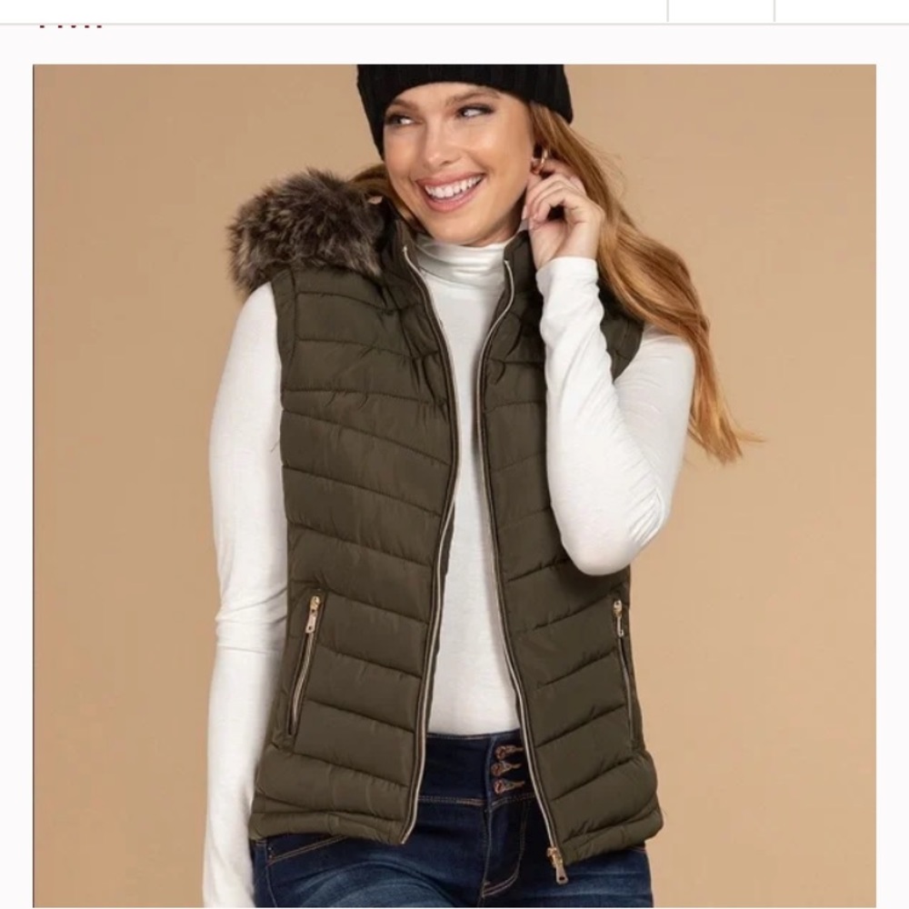 YMI Detachable Hood Vest
